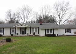 Pre-foreclosure in  ALLEN SMITH RD Leavittsburg, OH 44430