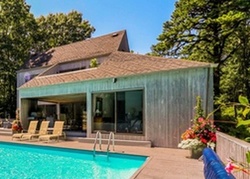 Pre-foreclosure in  OLD NORTHWEST RD East Hampton, NY 11937