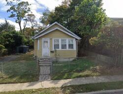 Pre-foreclosure in  IRVING ST Central Islip, NY 11722