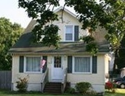 Pre-foreclosure in  E GRANT AVE Vineland, NJ 08361