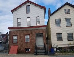 Pre-foreclosure in  SUMMER AVE Newark, NJ 07104