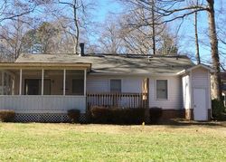 Pre-foreclosure in  BUTTERWICK LN Charlotte, NC 28212