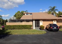 Pre-foreclosure Listing in ROYAL WOODS DR FORT MYERS, FL 33908