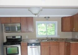 Pre-foreclosure in  LAKESIDE AVE Stockholm, NJ 07460