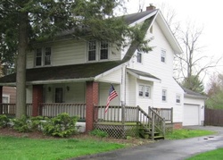 Pre-foreclosure in  N MAIN ST Youngstown, OH 44514