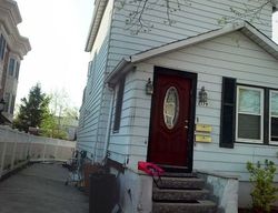 Pre-foreclosure Listing in EDWIN AVE FORT LEE, NJ 07024