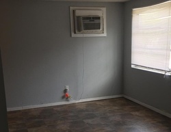 Pre-foreclosure in  W 4TH ST Jacksonville, FL 32209