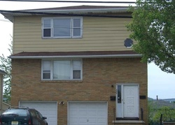 Pre-foreclosure Listing in HARRISON AVE GARFIELD, NJ 07026