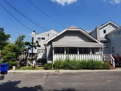 Pre-foreclosure in  THE BLVD Sea Cliff, NY 11579