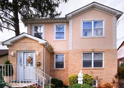 Pre-foreclosure in  EDMUND TER Union, NJ 07083