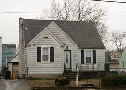 Pre-foreclosure in  RIVER RD Pennsauken, NJ 08110