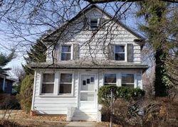 Pre-foreclosure in  RED BROOK TER Great Neck, NY 11024