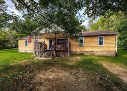 Pre-foreclosure in  HINKLE RD Middletown, OH 45042