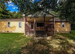 Pre-foreclosure in  HINKLE RD Middletown, OH 45042