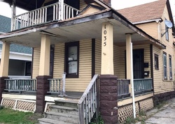 Pre-foreclosure Listing in E 72ND ST CLEVELAND, OH 44103