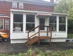  Margin Dr W, Shirley NY