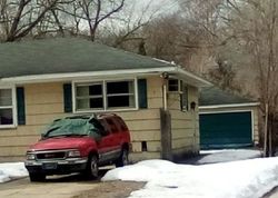 Pre-foreclosure Listing in CHERRY ST GRIFFITH, IN 46319