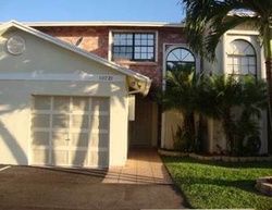Pre-foreclosure Listing in NW 11TH ST HOLLYWOOD, FL 33026