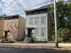 Pre-foreclosure Listing in 1ST ST ALBANY, NY 12210