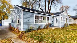 Pre-foreclosure Listing in N MORGAN AVE WHEATON, IL 60187