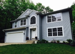 Pre-foreclosure Listing in FLORAL VALLEY DR W HOWARD, OH 43028
