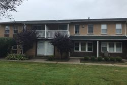 Pre-foreclosure in  ARTIST LAKE DR Middle Island, NY 11953