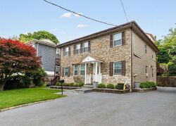 Pre-foreclosure Listing in ASHLAND ST NEW ROCHELLE, NY 10801