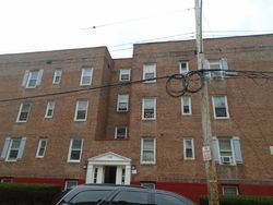 Pre-foreclosure in  RAVINE AVE D Yonkers, NY 10701
