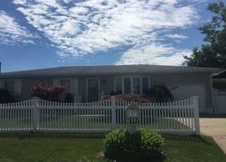 Pre-foreclosure Listing in SCOTT AVE DEER PARK, NY 11729