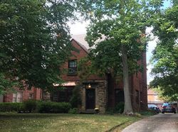Pre-foreclosure in  CHARNEY RD Cleveland, OH 44118