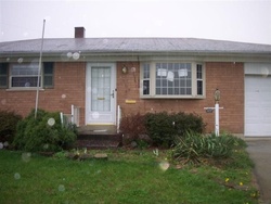 Pre-foreclosure in  WOODLAKE DR Cincinnati, OH 45238