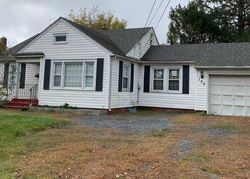Pre-foreclosure Listing in CONKLIN AVE PATCHOGUE, NY 11772