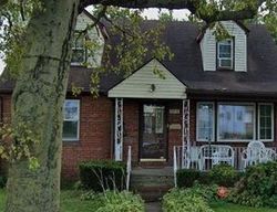 Pre-foreclosure Listing in DREXEL AVE PENNSAUKEN, NJ 08110