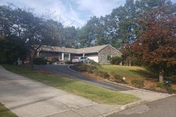 Pre-foreclosure Listing in HILL DR PORT JEFFERSON, NY 11777