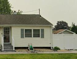 Pre-foreclosure Listing in WHITE ST BRENTWOOD, NY 11717