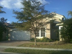 Pre-foreclosure in  SW 47TH ST Hollywood, FL 33029