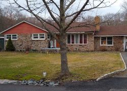 Pre-foreclosure Listing in MATCHAPONIX RD MONROE TOWNSHIP, NJ 08831