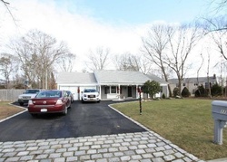  Haverford Ln, Coram NY