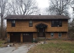 Pre-foreclosure Listing in LITTLE BROOK CT ROCK TAVERN, NY 12575