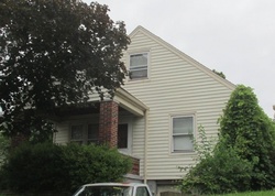 Pre-foreclosure in  E BEECHWOOD AVE Dayton, OH 45405