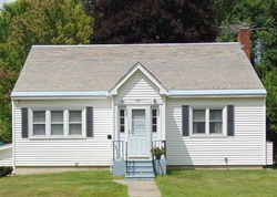 Pre-foreclosure Listing in CRONIN RD QUEENSBURY, NY 12804