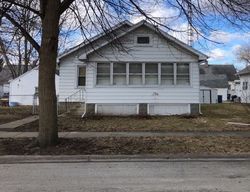 Pre-foreclosure Listing in N 10TH AVE KANKAKEE, IL 60901