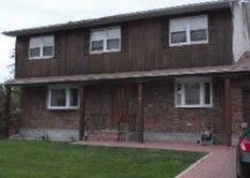  Offaly St, Amityville NY
