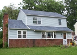 Pre-foreclosure in  HAMPSHIRE AVE Audubon, NJ 08106