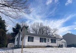  Vineland Ave, East Longmeadow MA