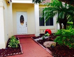  Falling Water Rd, Fort Lauderdale FL