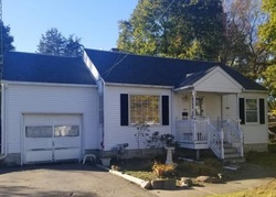 Pre-foreclosure Listing in HARDING AVE VESTAL, NY 13850