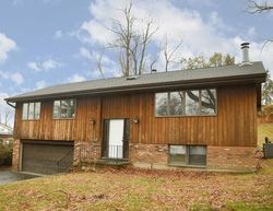 Pre-foreclosure in  RIVERVIEW AVE Peekskill, NY 10566