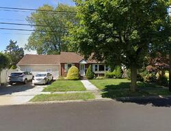 Pre-foreclosure in  PLATT AVE West Babylon, NY 11704