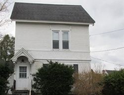 Pre-foreclosure in  PLEASANT AVE Frankfort, NY 13340